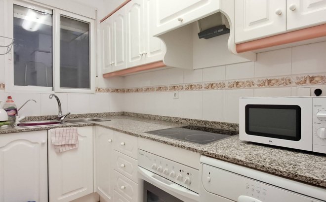 Resale - Apartment -
Torrevieja - Playa del Cura