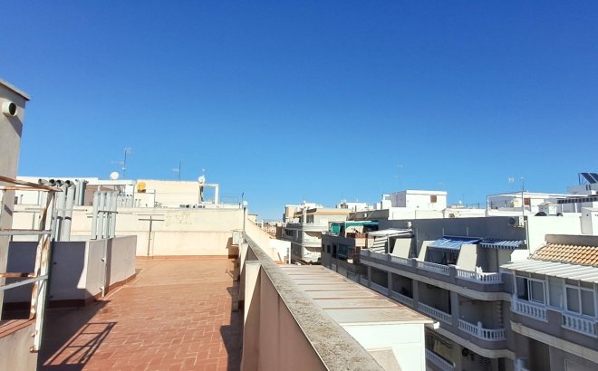 Resale - Apartment -
Torrevieja - Playa del Cura