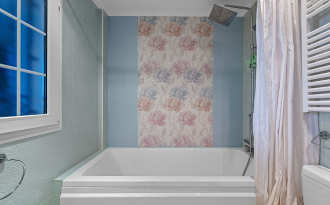 Resale - Apartment -
Cabo Roig - Costa Blanca