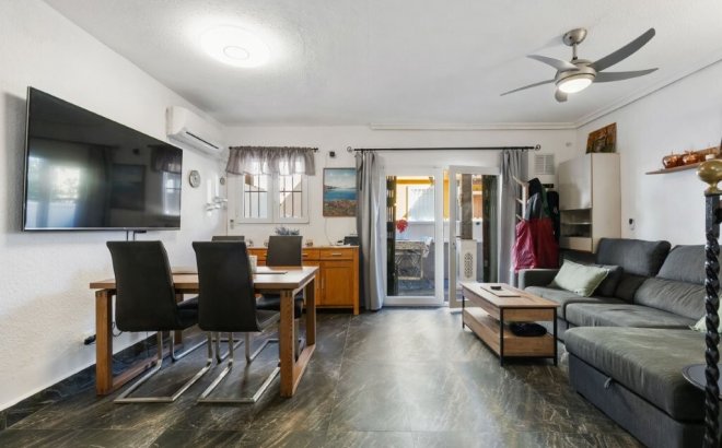 Revente - Town House -
Torrevieja - Cabo Cervera