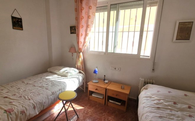 Resale - Town House -
Orihuela Costa - Playa Flamenca