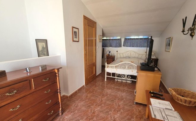Resale - Town House -
Orihuela Costa - Playa Flamenca