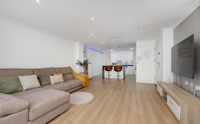 Herverkoop - Appartement -
Torrevieja - Centro