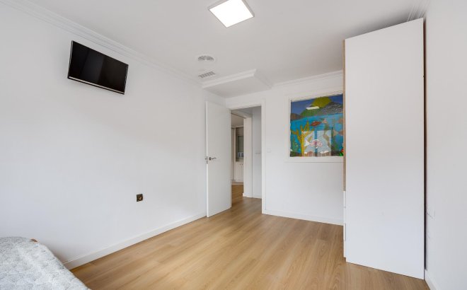 Herverkoop - Appartement -
Torrevieja - Centro