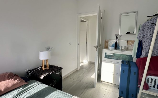 Resale - Villa -
Rojales - Inland