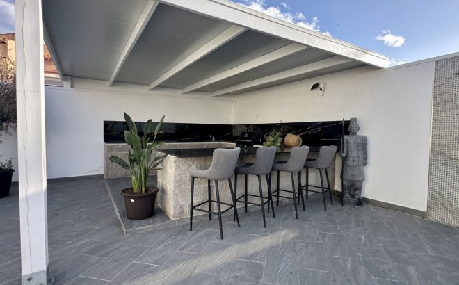 Resale - Villa -
Rojales - Inland