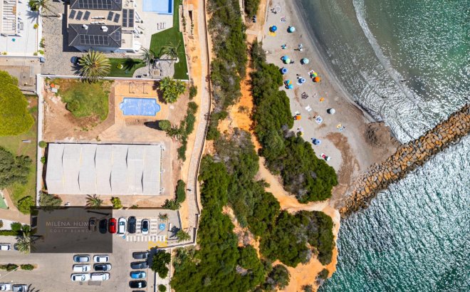 Revente - Villa -
Cabo Roig