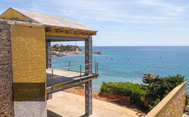 Revente - Villa -
Cabo Roig