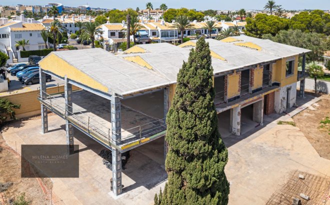 Revente - Villa -
Cabo Roig