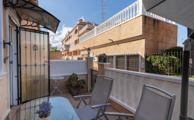 Herverkoop - Town House -
Orihuela Costa - Los Dolses
