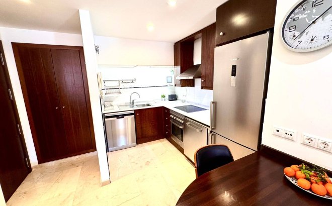 Resale - Apartment -
Torrevieja - Punta Prima