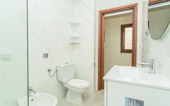 Revente - Appartement -
Torrevieja - Playa del Cura