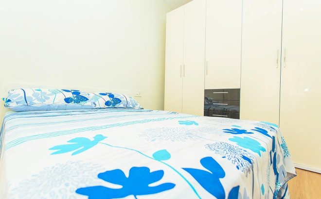 Revente - Appartement -
Torrevieja - Playa del Cura