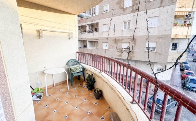 Resale - Apartment -
Torrevieja - PARQUE DE LAS NACIONES