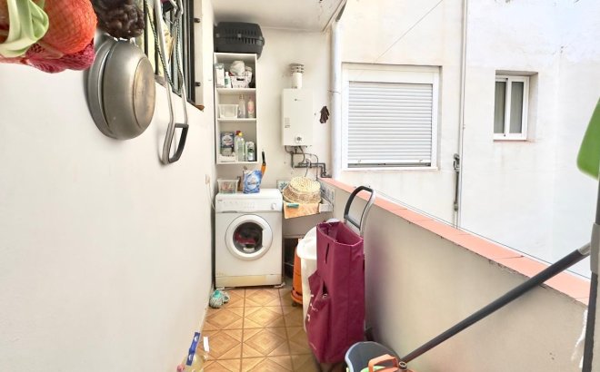 Resale - Apartment -
Torrevieja - Centro