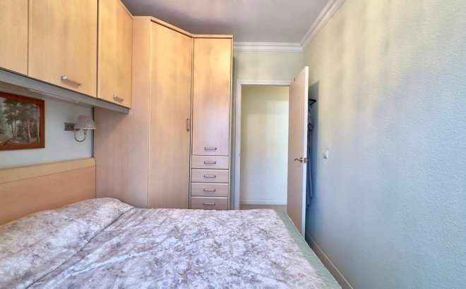 Resale - Apartment -
Torrevieja - Centro