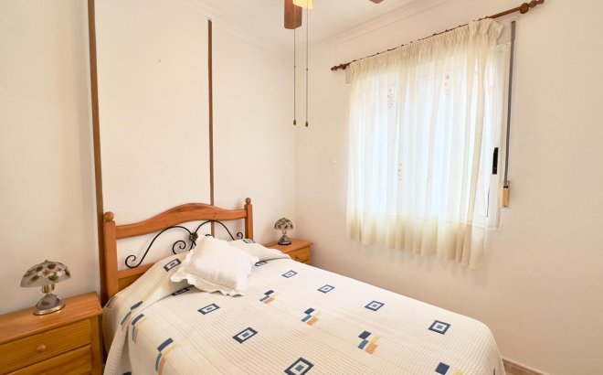 Resale - Apartment -
Torrevieja - Centro