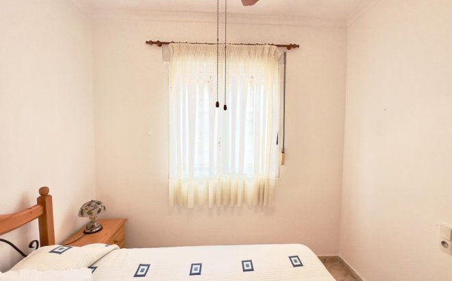 Resale - Apartment -
Torrevieja - Centro