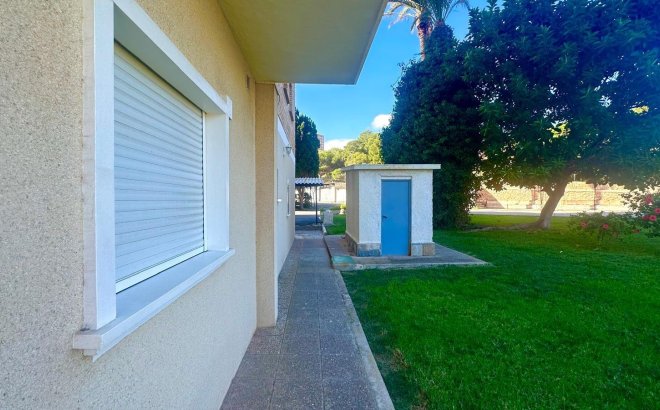 Revente - Appartement -
Orihuela Costa - Altos De Campoamor