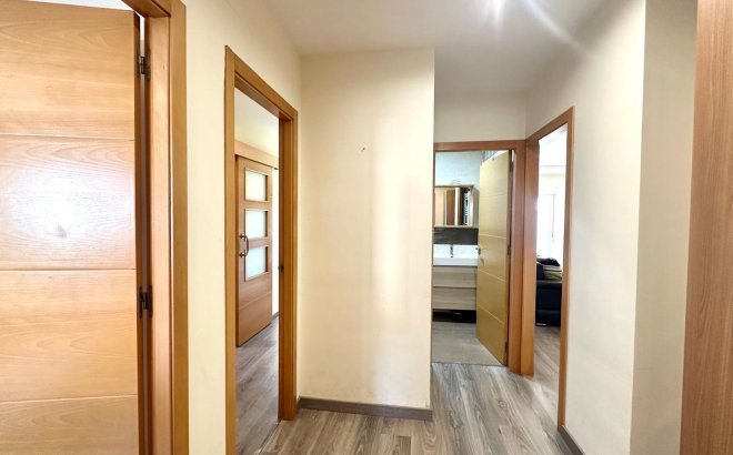 Revente - Appartement -
Orihuela Costa - Altos De Campoamor