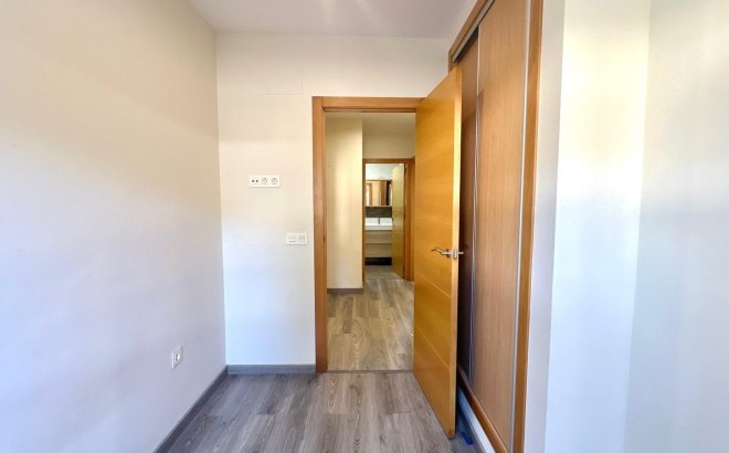 Revente - Appartement -
Orihuela Costa - Altos De Campoamor