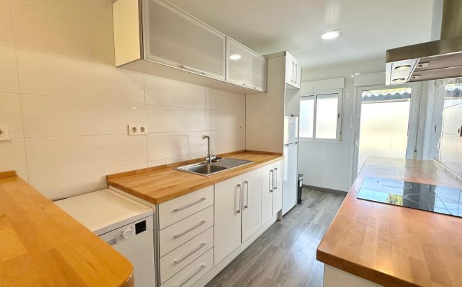 Revente - Appartement -
Orihuela Costa - Altos De Campoamor