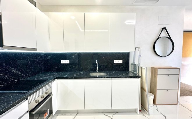 Resale - Apartment -
Torrevieja - Playa del Cura