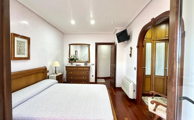 Resale - Town House -
Torrevieja - La Siesta