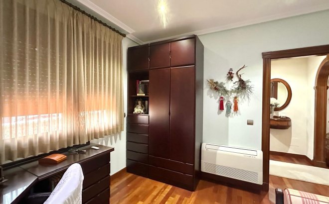 Resale - Town House -
Torrevieja - La Siesta