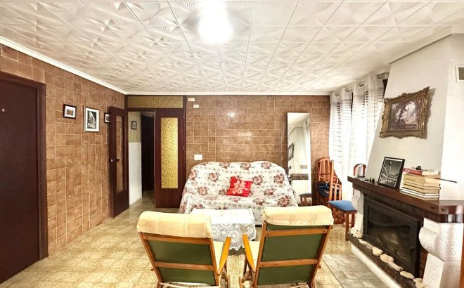 Resale - Town House -
Torrevieja - Playa del Cura