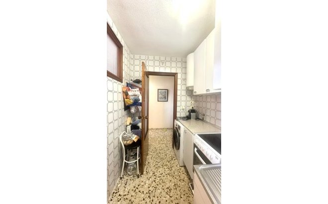 Resale - Apartment -
Torrevieja - Punta Prima