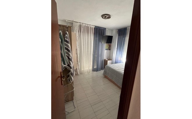 Resale - Town House -
Torrevieja - Centro