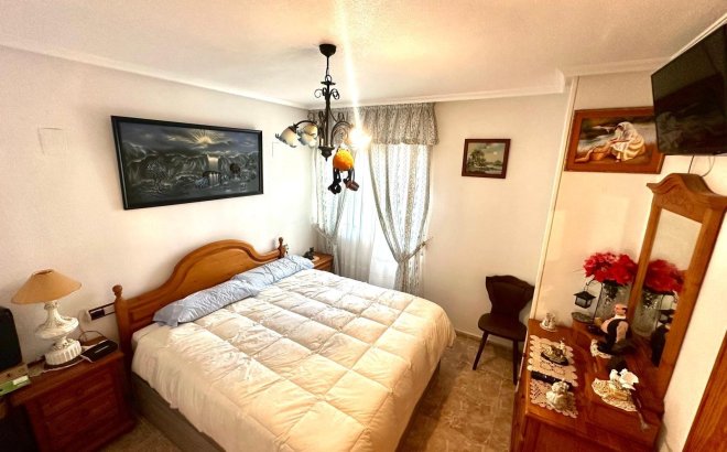 Revente - Appartement -
Torrevieja - Playa del Cura