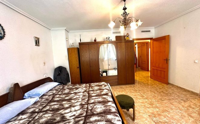 Revente - Appartement -
Torrevieja - Playa del Cura