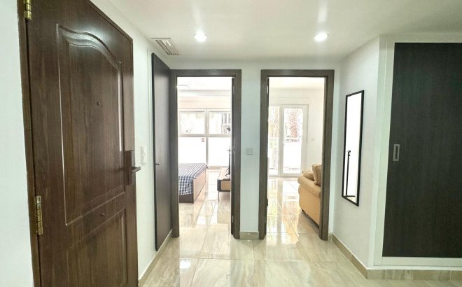 Resale - Apartment -
Torrevieja