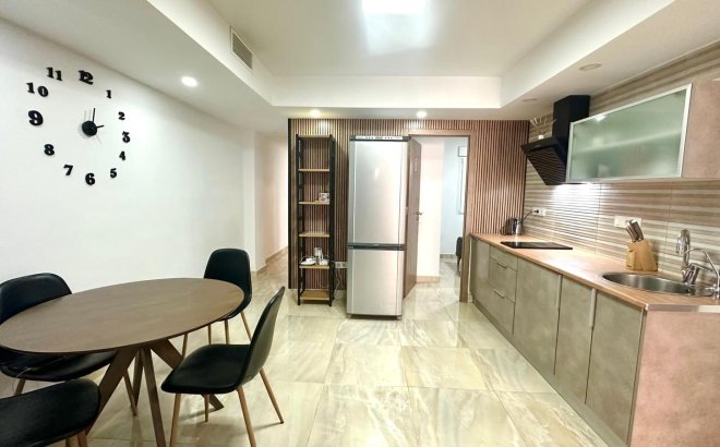 Resale - Apartment -
Torrevieja