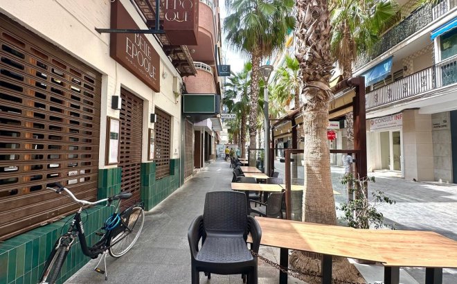 Resale - Apartment -
Torrevieja