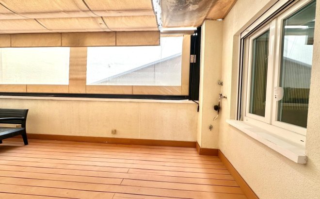 Resale - Apartment -
Torrevieja