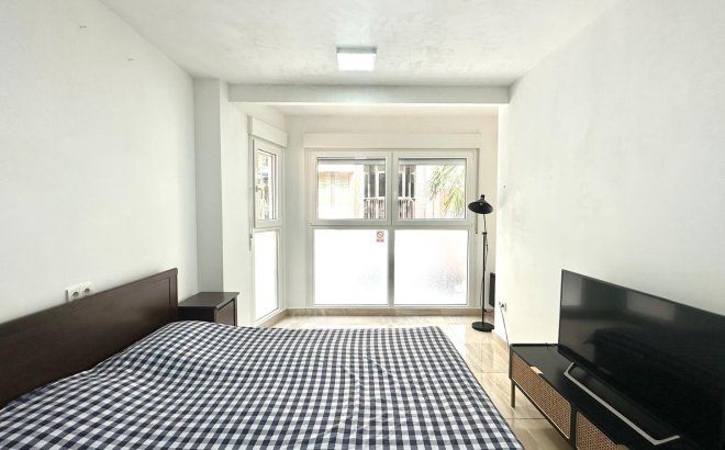 Resale - Apartment -
Torrevieja