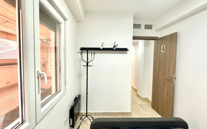 Resale - Apartment -
Torrevieja