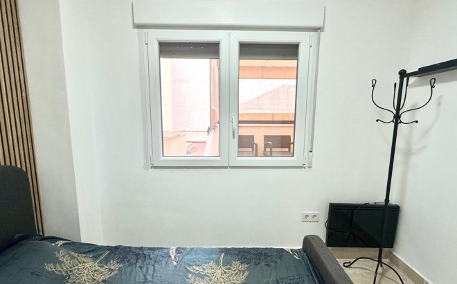 Resale - Apartment -
Torrevieja