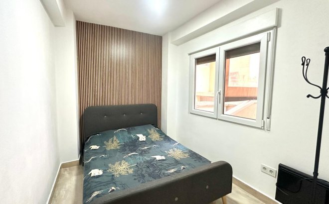 Resale - Apartment -
Torrevieja