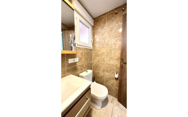 Resale - Apartment -
Torrevieja