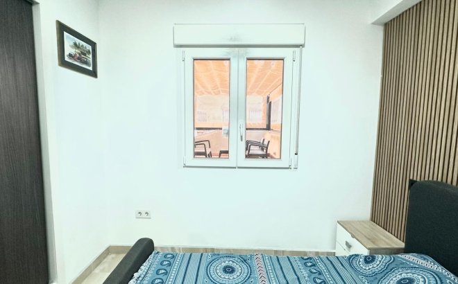 Resale - Apartment -
Torrevieja