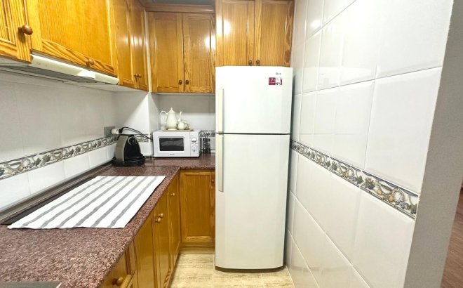 Revente - Appartement -
Torrevieja - Acequion