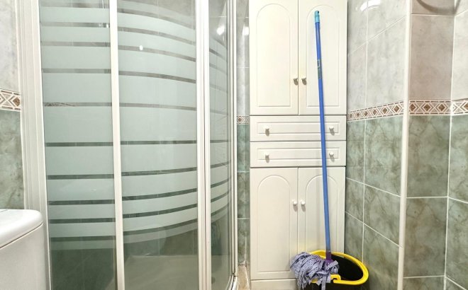 Revente - Appartement -
Torrevieja - Acequion