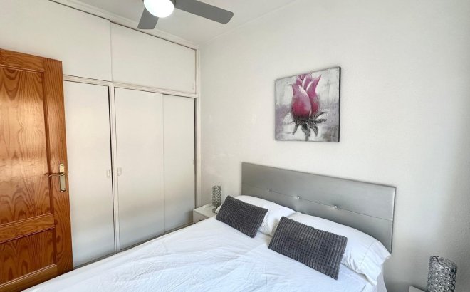 Revente - Appartement -
Torrevieja - Acequion