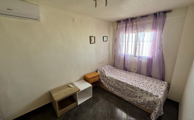 Revente - Appartement -
Torrevieja - Playa del Cura