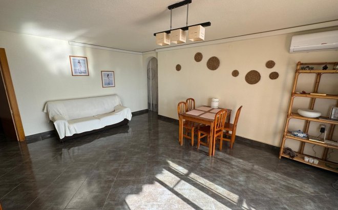 Revente - Appartement -
Torrevieja - Playa del Cura