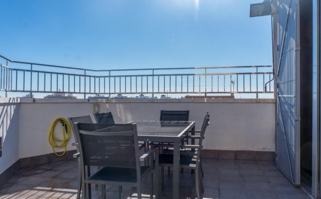 Resale - Apartment -
Torrevieja - Estacion De Autobuses